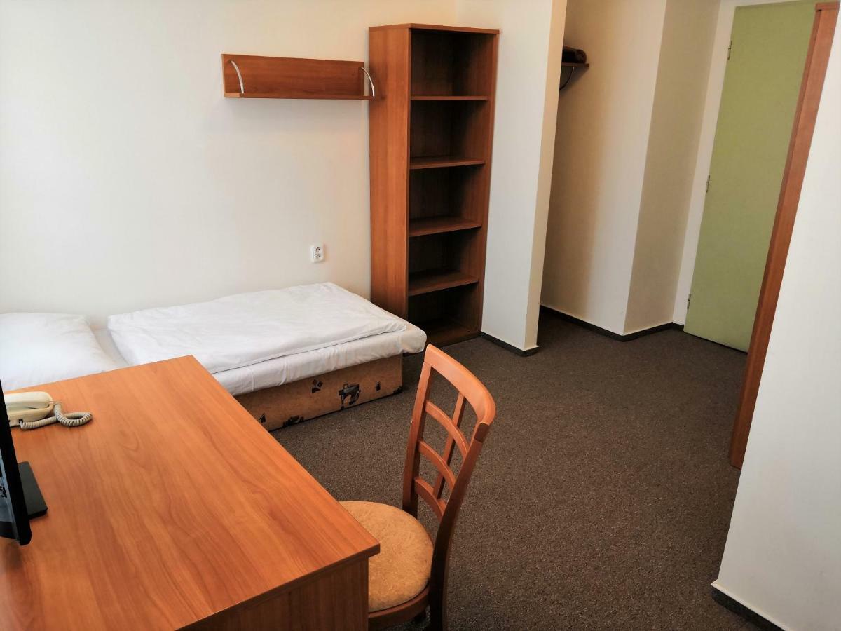 Economy Zweibettzimmer